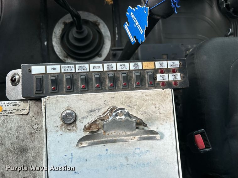 image for item OI9549 2007 Freightliner  M2 Business Class utility / service truck