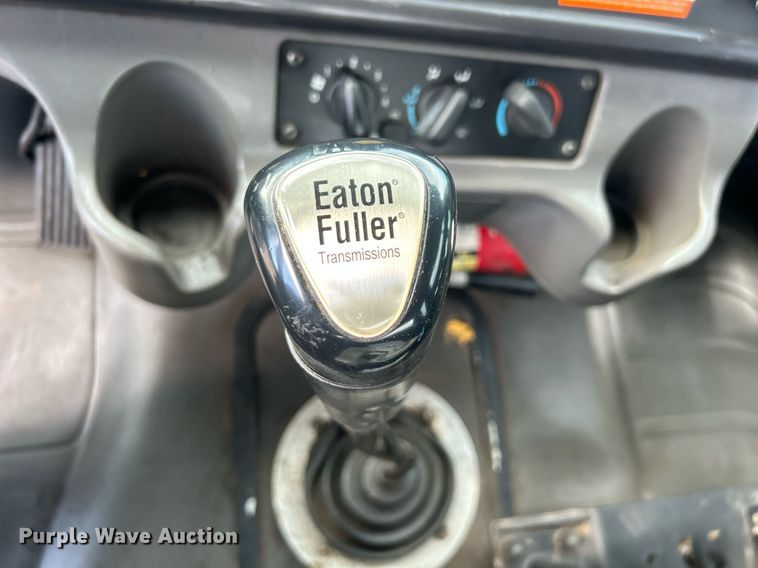 image for item OI9549 2007 Freightliner  M2 Business Class utility / service truck