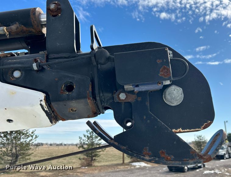 image for item OI9549 2007 Freightliner  M2 Business Class utility / service truck