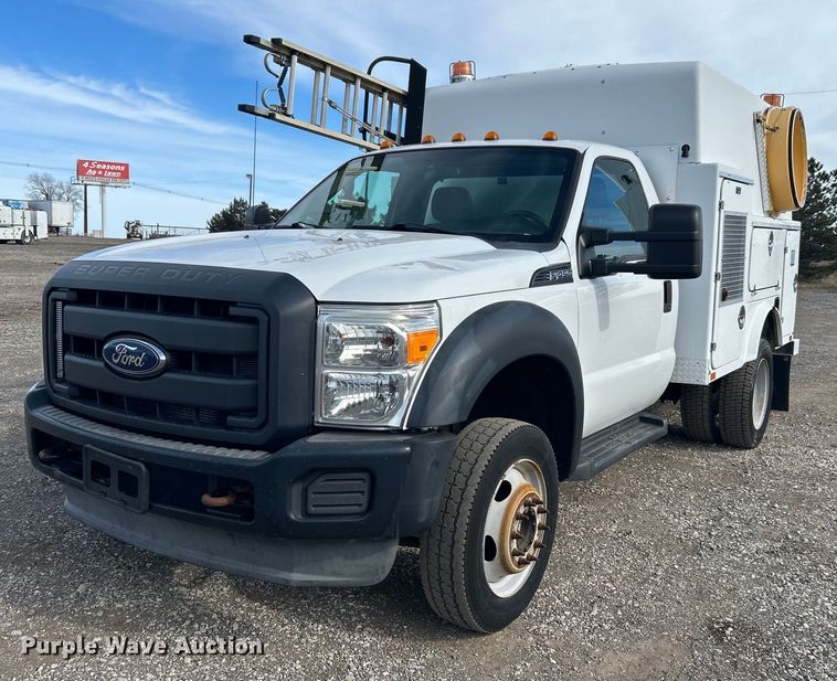 image for item OI9561 2013 Ford F450 Super Duty  utility / service truck