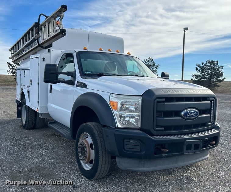 image for item OI9561 2013 Ford F450 Super Duty  utility / service truck