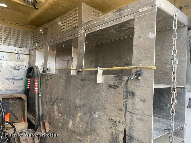 image for item OI9561 2013 Ford F450 Super Duty  utility / service truck