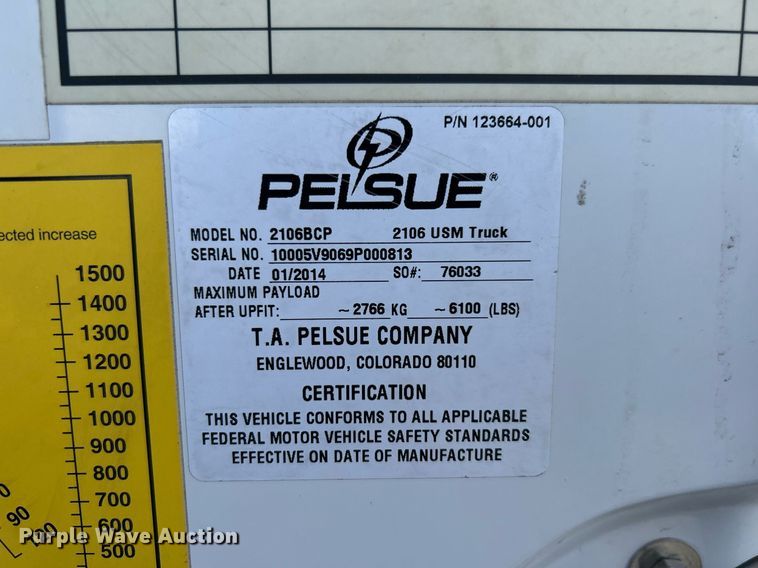 image for item OI9561 2013 Ford F450 Super Duty  utility / service truck