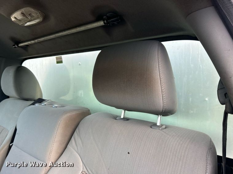 image for item OI9561 2013 Ford F450 Super Duty  utility / service truck