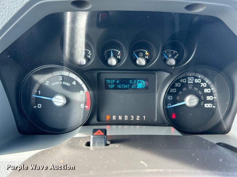 image for item OI9561 2013 Ford F450 Super Duty  utility / service truck