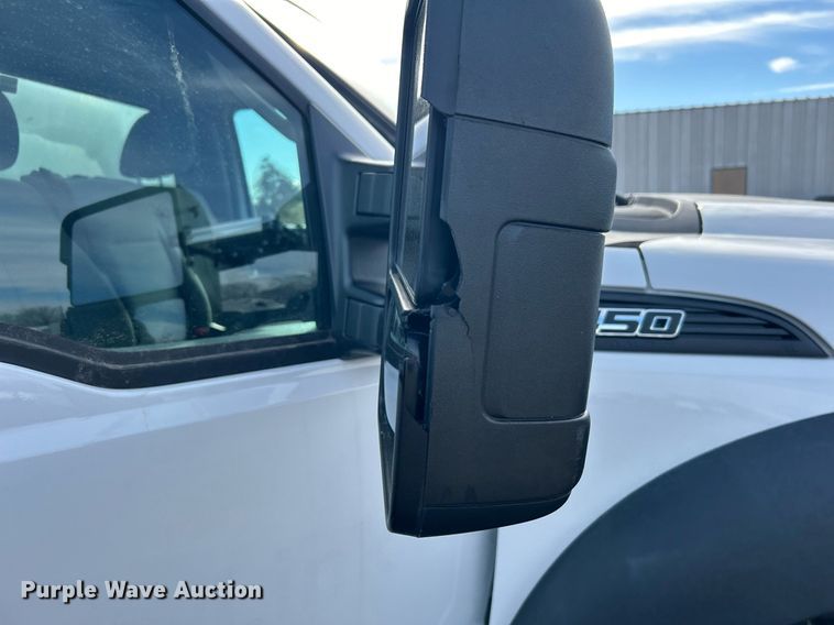 image for item OI9561 2013 Ford F450 Super Duty  utility / service truck