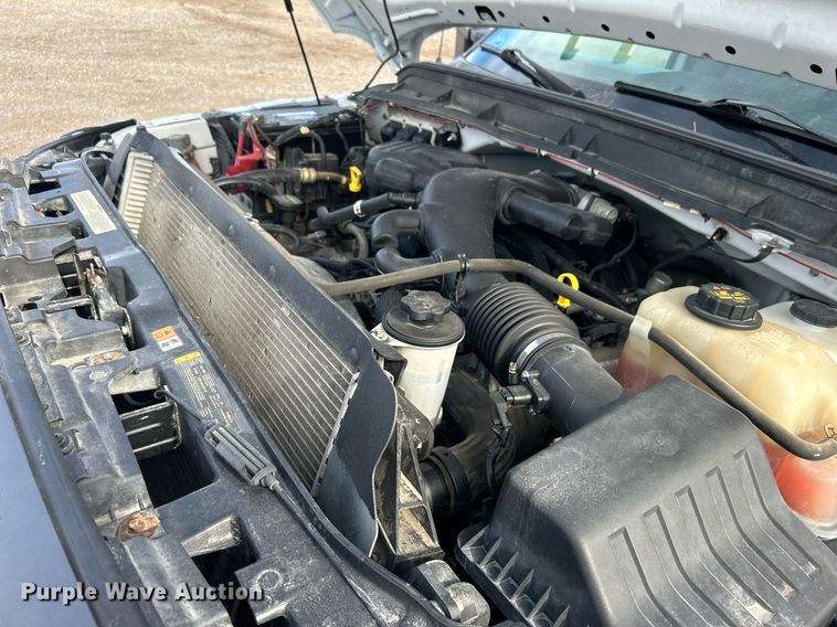 image for item OI9561 2013 Ford F450 Super Duty  utility / service truck