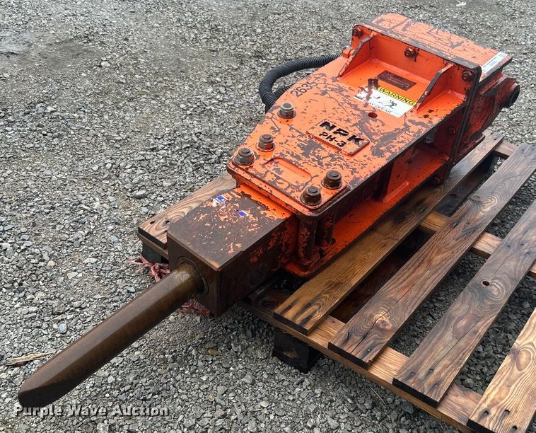 image for item OI9563 NPK PH-3 breaker