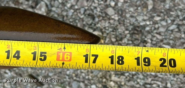 image for item OI9563 NPK PH-3 breaker