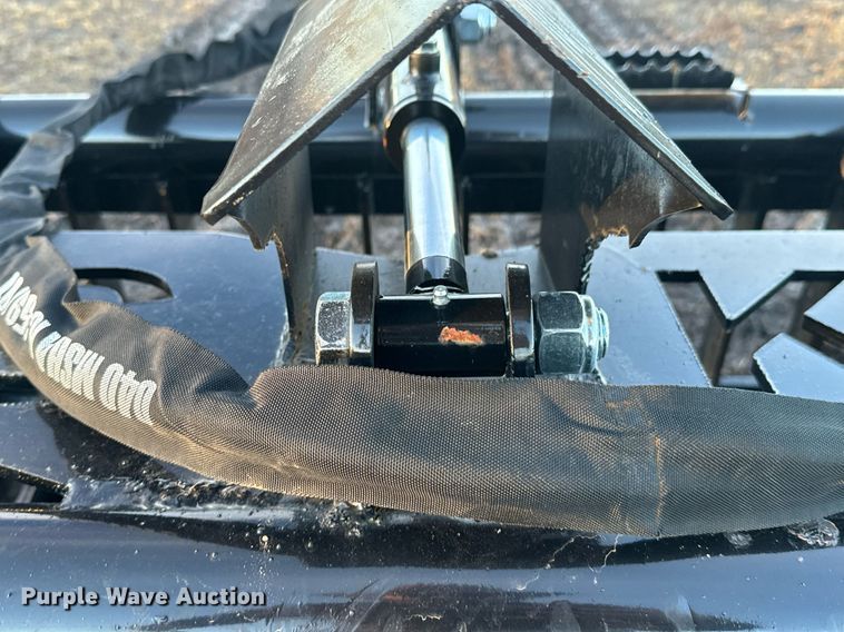 image for item OJ9390 KC skid steer rock grapple bucket