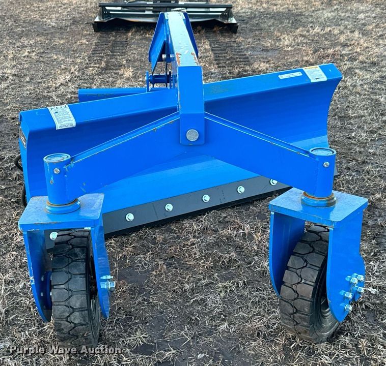 image for item OJ9396 2023 TopCat SSSG72 skid steer grader