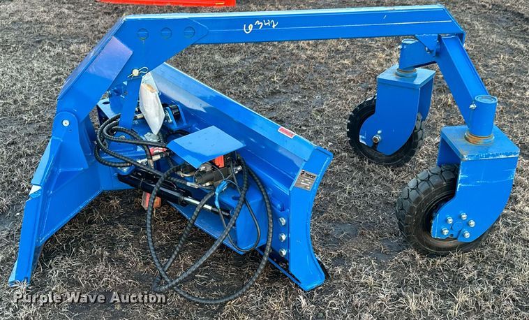 image for item OJ9396 2023 TopCat SSSG72 skid steer grader