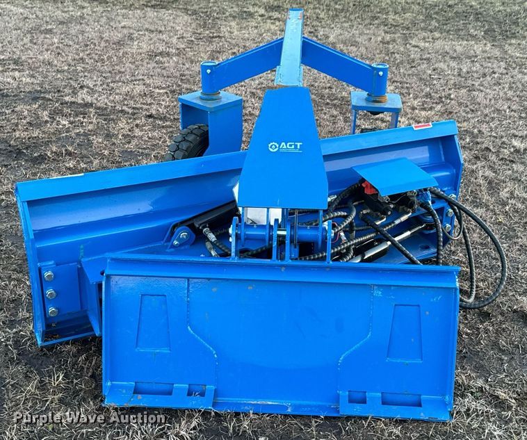 image for item OJ9396 2023 TopCat SSSG72 skid steer grader