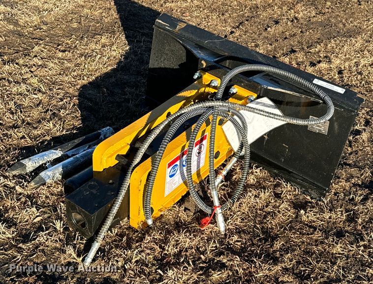 image for item OJ9408 2023 AgroTK SSHH680 skid steer breaker