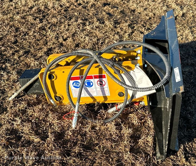 image for item OJ9408 2023 AgroTK SSHH680 skid steer breaker