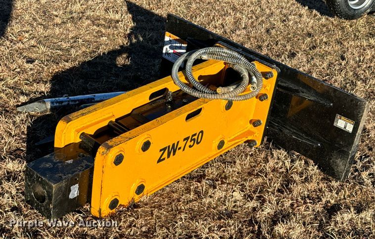 image for item OJ9410 2023 Wolverine CB-11-750F skid steer breaker