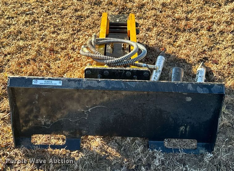 image for item OJ9410 2023 Wolverine CB-11-750F skid steer breaker