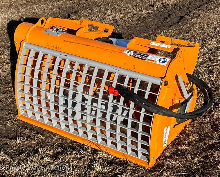 image for item OJ9412 2023 LandHonor DCM-11-250G skid steer concrete mixer