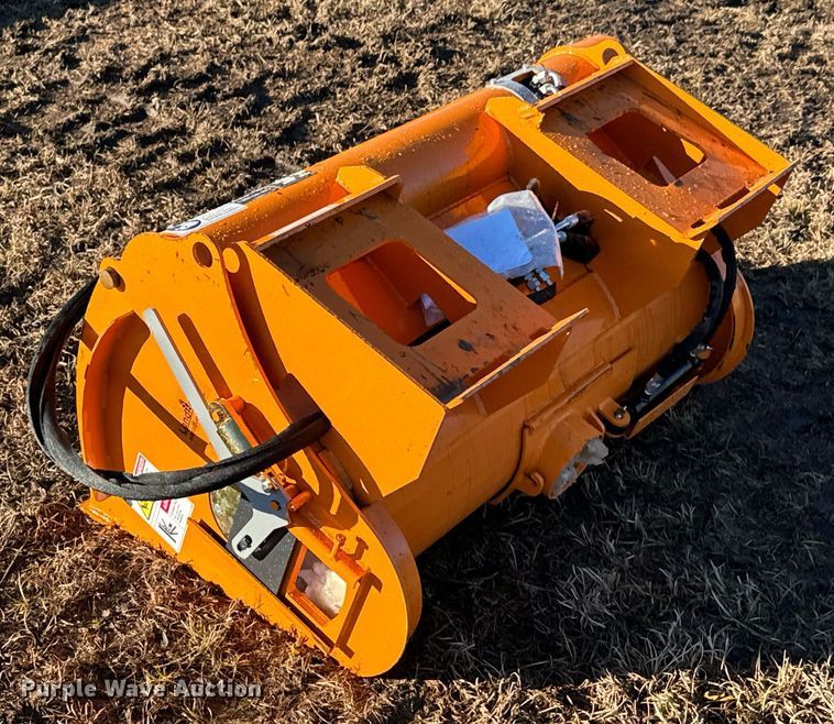 image for item OJ9412 2023 LandHonor DCM-11-250G skid steer concrete mixer