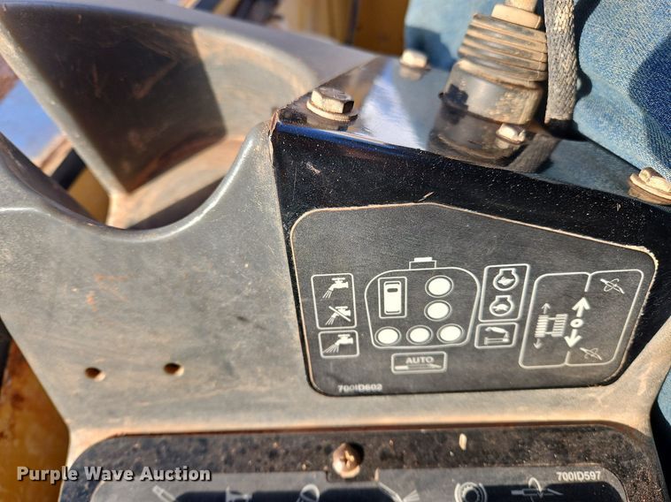 image for item OJ9722 2010 Vermeer  D100x120 Navigator Series II directional boring unit