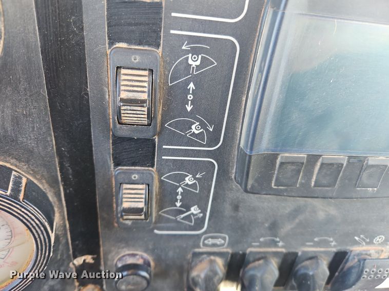 image for item OJ9722 2010 Vermeer  D100x120 Navigator Series II directional boring unit