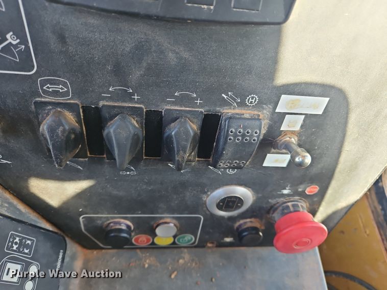 image for item OJ9722 2010 Vermeer  D100x120 Navigator Series II directional boring unit