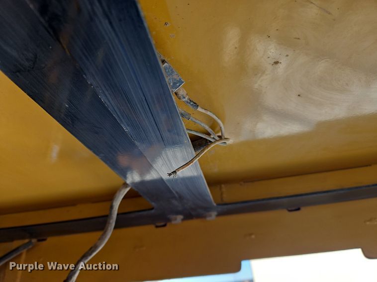 image for item OJ9722 2010 Vermeer  D100x120 Navigator Series II directional boring unit