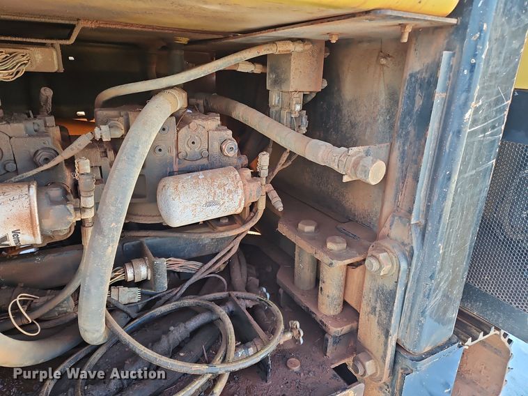 image for item OJ9722 2010 Vermeer  D100x120 Navigator Series II directional boring unit