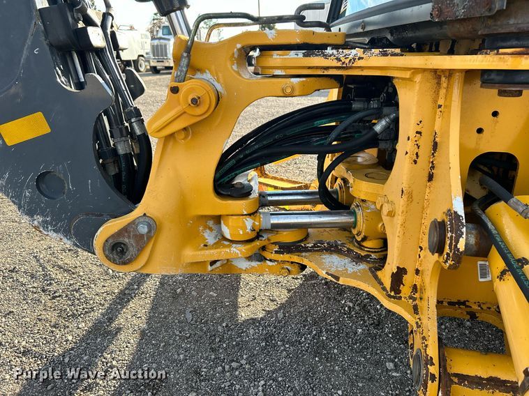 image for item OM9221 2013 John Deere  310SK backhoe