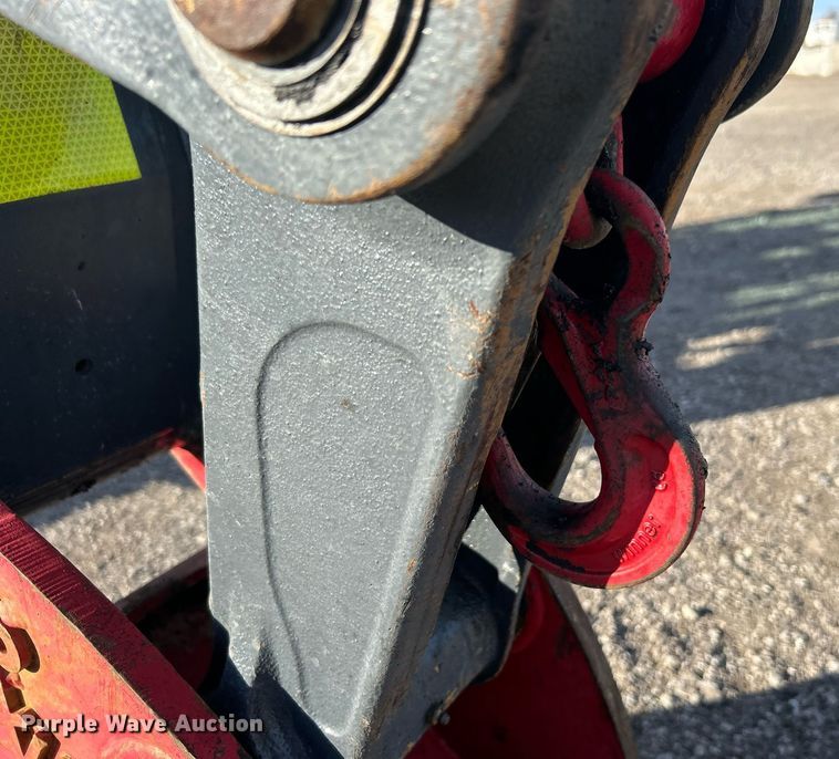 image for item OM9221 2013 John Deere  310SK backhoe