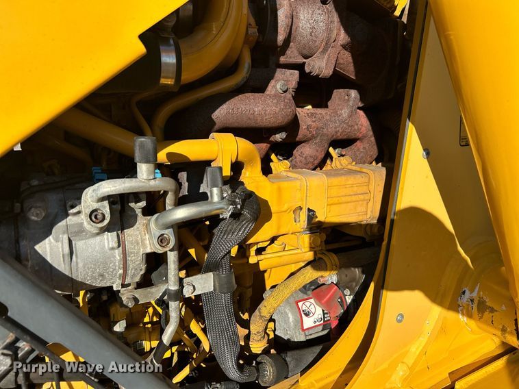 image for item OM9221 2013 John Deere  310SK backhoe