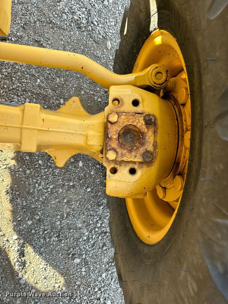 image for item OM9221 2013 John Deere  310SK backhoe