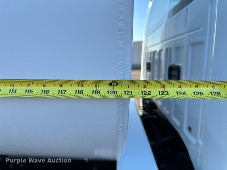 image for item OM9785 2015 Ford F750 Super Duty water truck