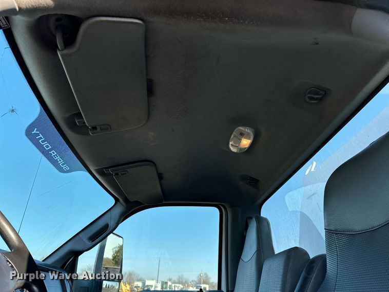 image for item OM9785 2015 Ford F750 Super Duty water truck