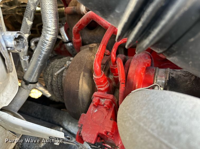 image for item OM9785 2015 Ford F750 Super Duty water truck