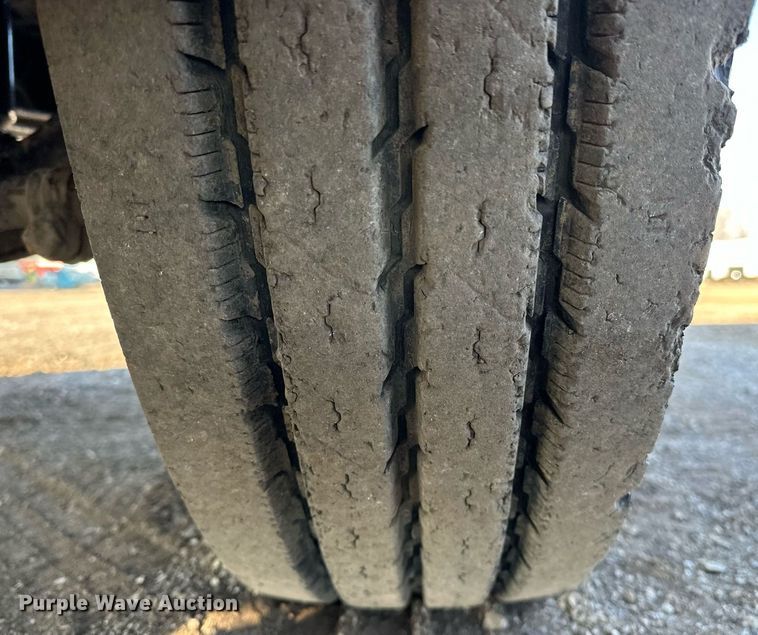 image for item OM9785 2015 Ford F750 Super Duty water truck