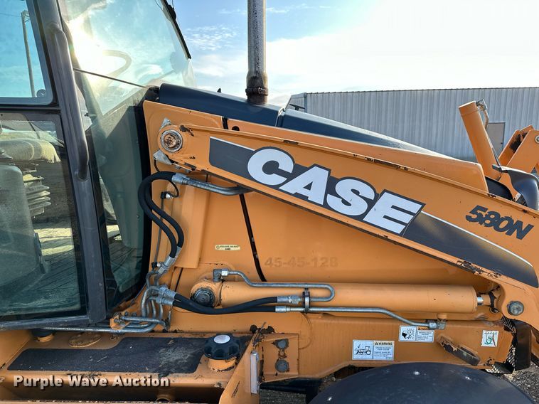 image for item OM9800 2011 Case  580N backhoe