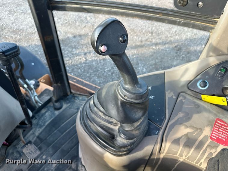 image for item OM9800 2011 Case  580N backhoe