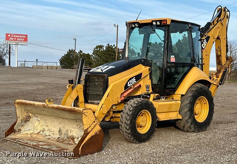 image for item OM9801 2011 Caterpillar  420E backhoe