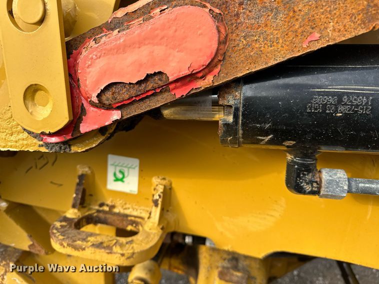 image for item OM9801 2011 Caterpillar  420E backhoe