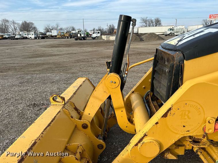 image for item OM9801 2011 Caterpillar  420E backhoe