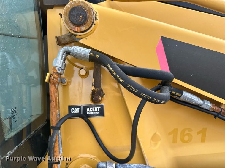 image for item OM9801 2011 Caterpillar  420E backhoe