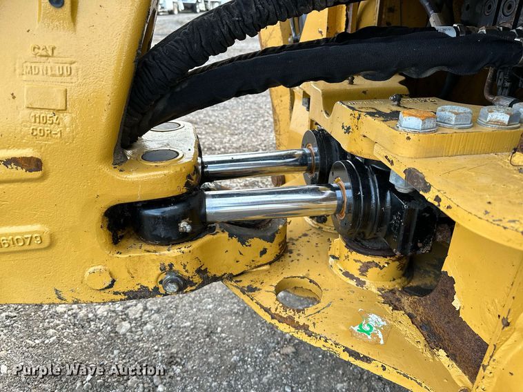 image for item OM9801 2011 Caterpillar  420E backhoe