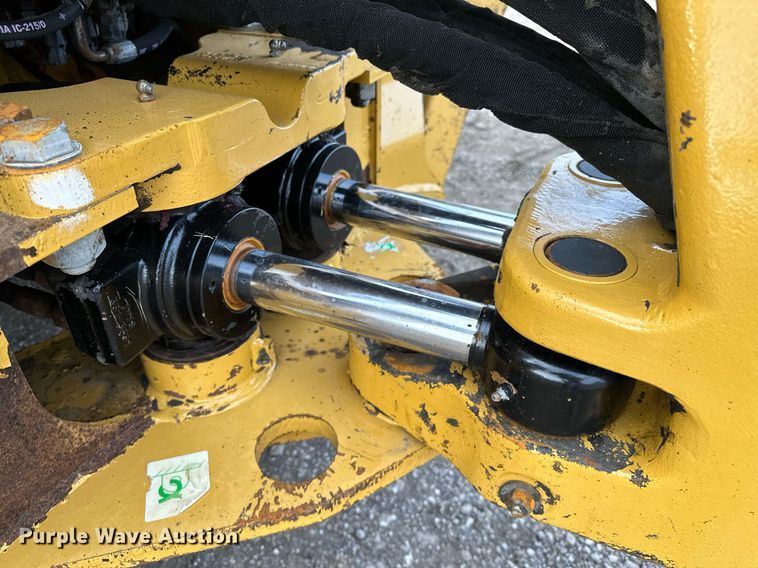 image for item OM9801 2011 Caterpillar  420E backhoe