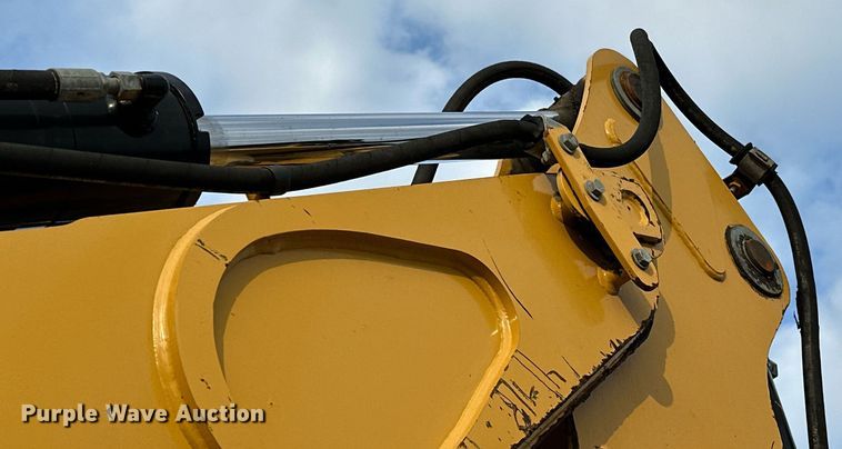 image for item OM9801 2011 Caterpillar  420E backhoe