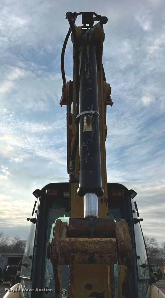 image for item OM9801 2011 Caterpillar  420E backhoe