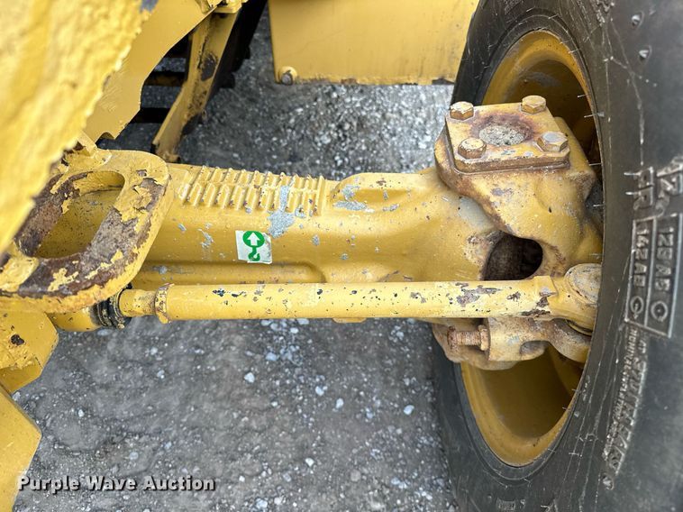 image for item OM9801 2011 Caterpillar  420E backhoe