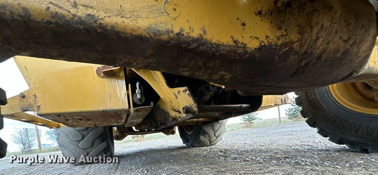 image for item OM9801 2011 Caterpillar  420E backhoe