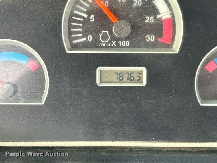 image for item OM9801 2011 Caterpillar  420E backhoe