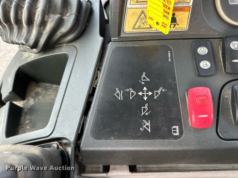 image for item OM9801 2011 Caterpillar  420E backhoe